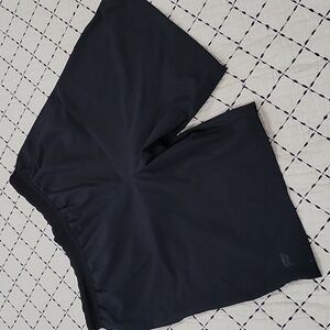 FABLETIC SPORT SHORTS